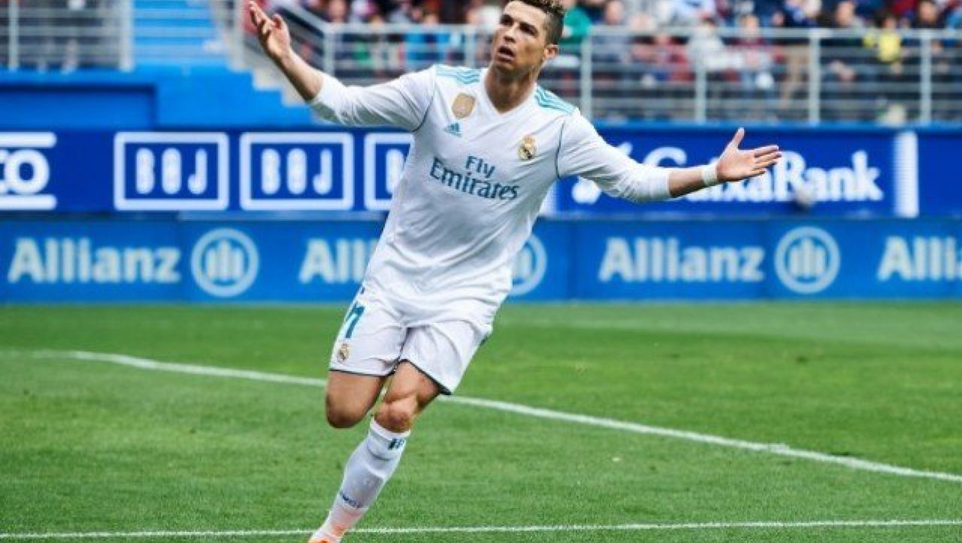 Ασταμάτητος Κριστιάνο κέρδισε μόνος του την Εϊμπάρ!