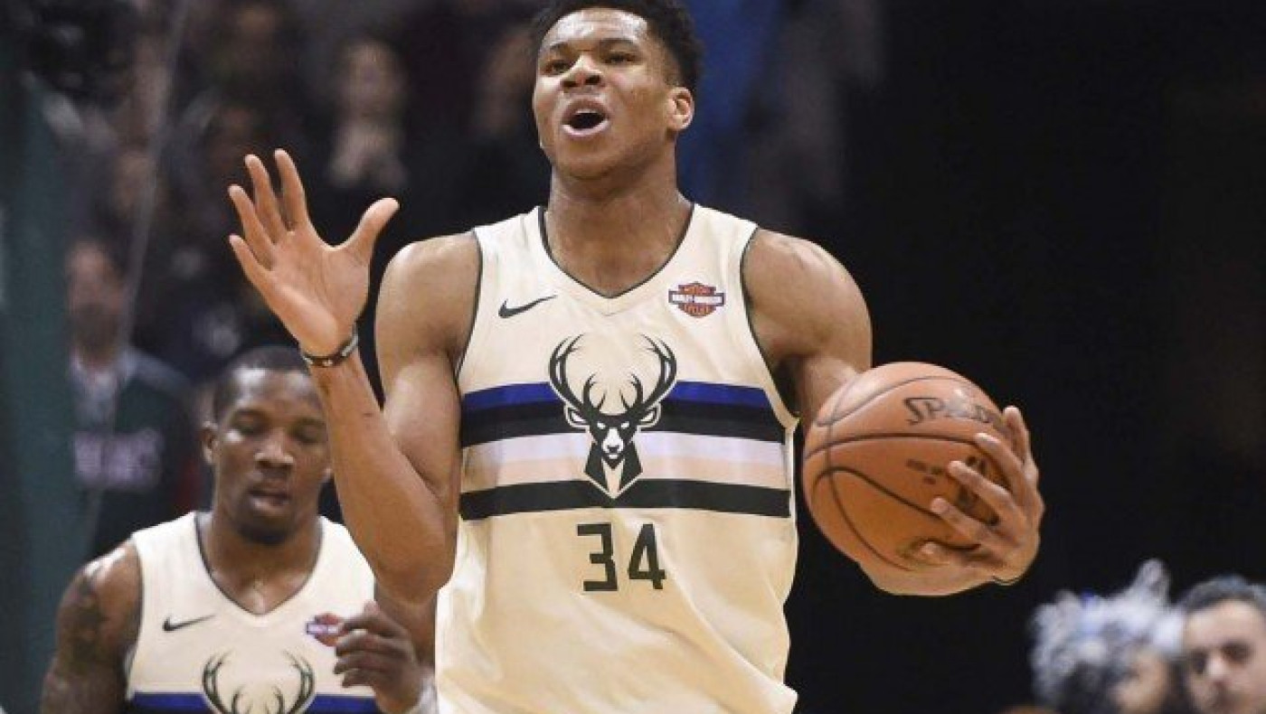 Εκπληκτικός   αλλά   και  μοιραίος ο Γιάννης (vids)