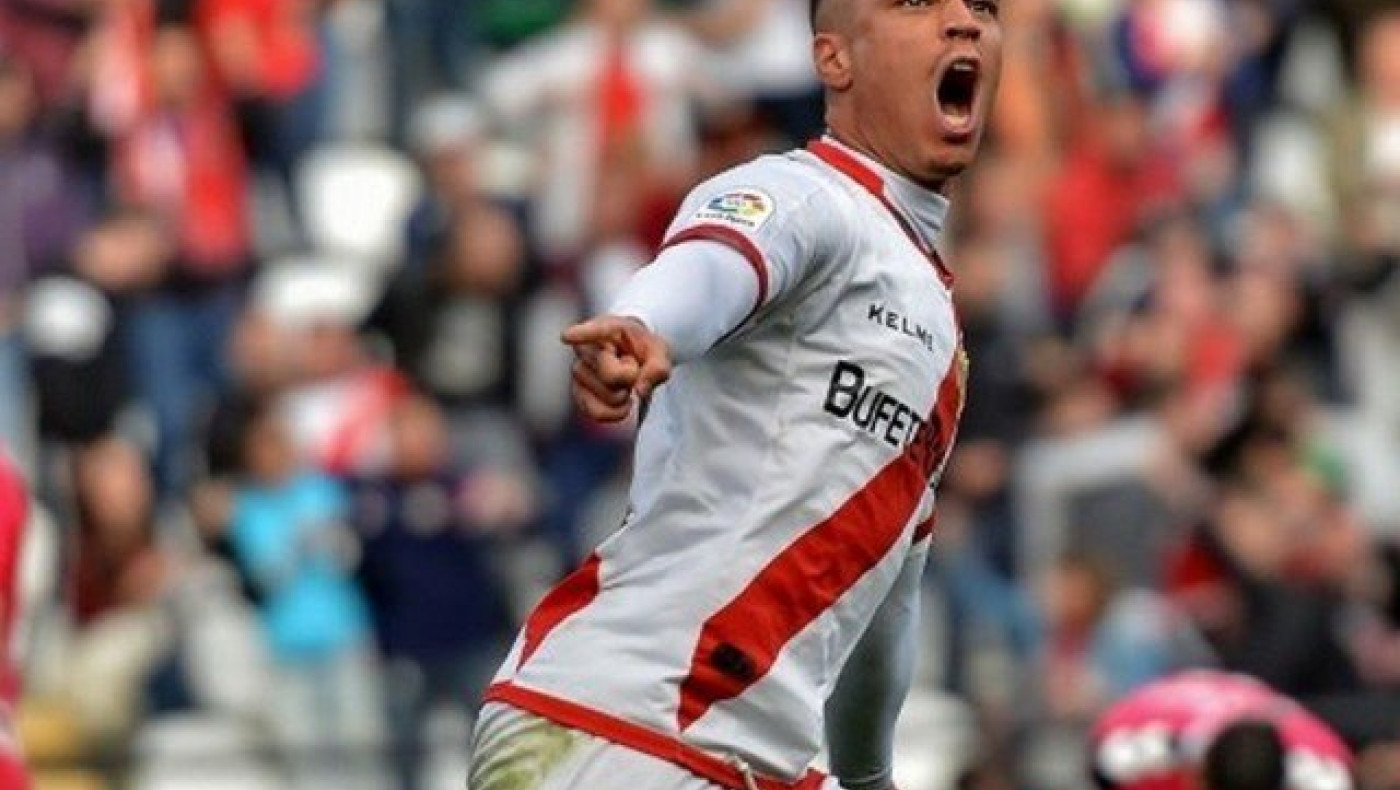 Επίθεση για φίλημα η               Ράγιο Βαγιεκάνο