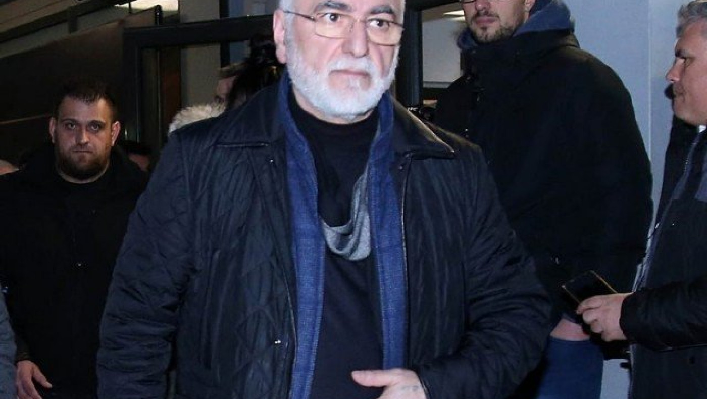 Δίπλα στους ποδοσφαιριστές ο         Ιβάν Σαββίδης (ΒΙΝΤΕΟ)