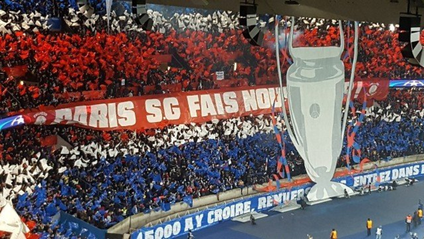 Εντυπωσιακό coreo, φοβερή ποδοσφαιρική ατμόσφαιρα (pics+video)