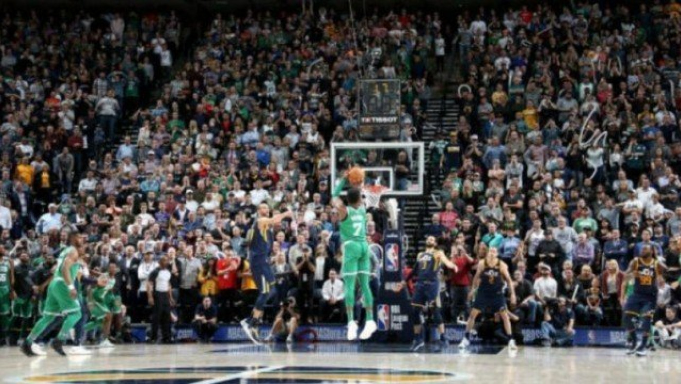 Top-10: Στην   κορυφή ο...«εκτελεστής» Μπράουν (vid)