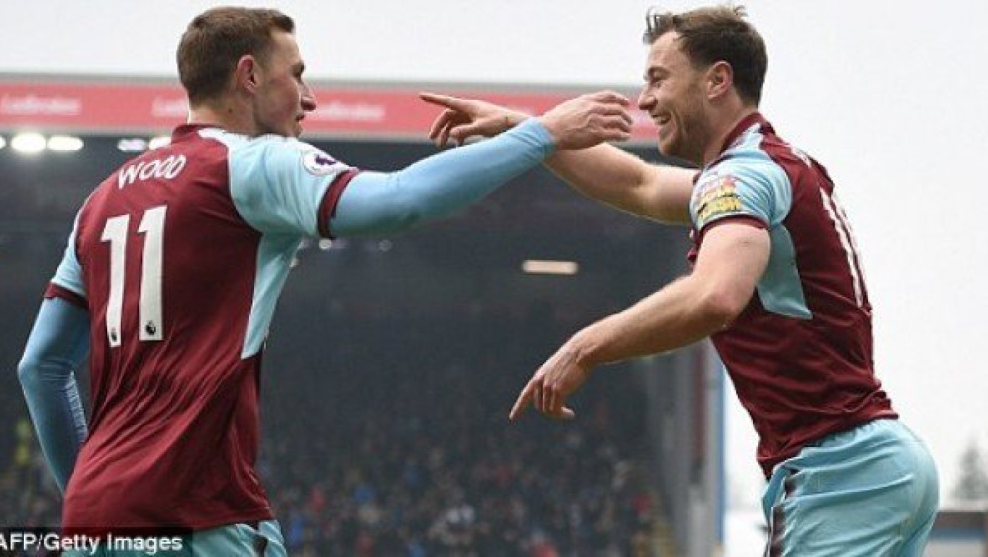 Τα έχει παρατήσει η                                       Γουέστ Μπρομ