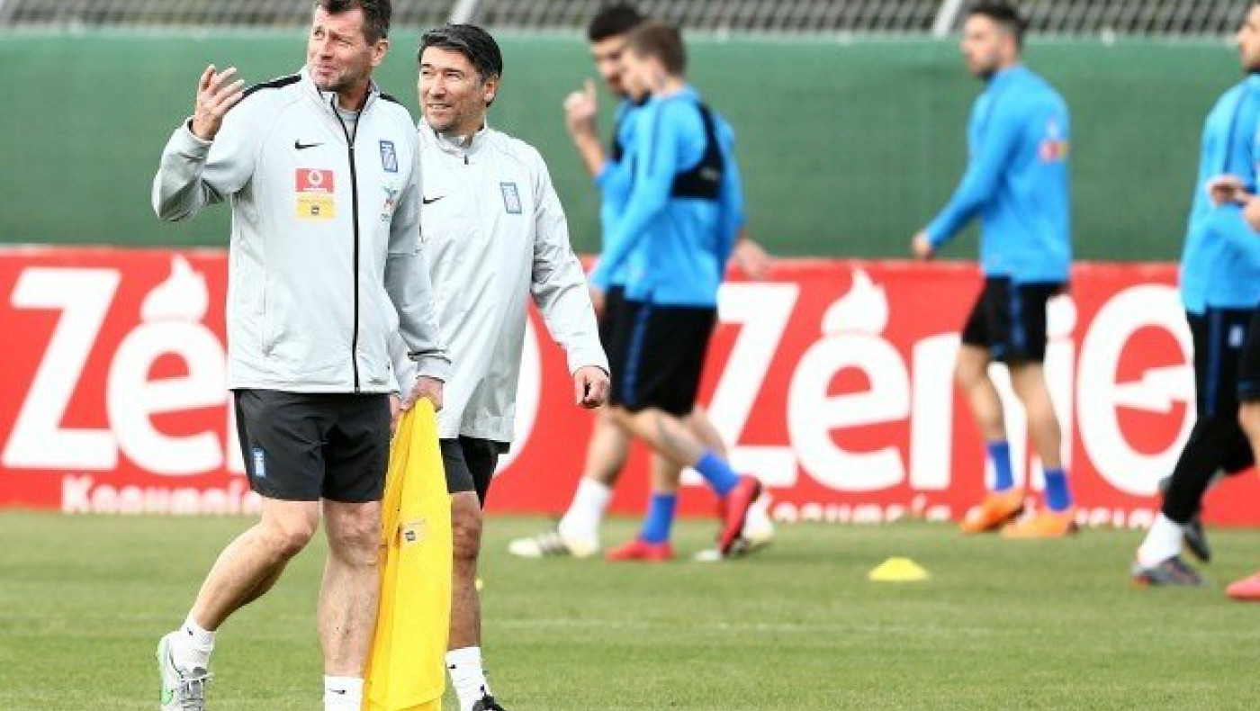 Σκίμπε: «Θα δοκιμάσω          Κουλούρη στην επίθεση»