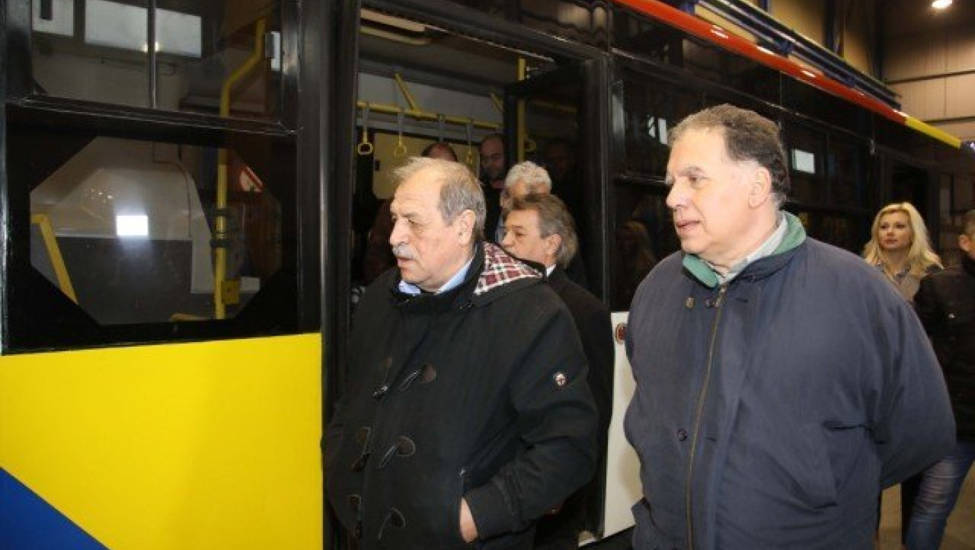 Θεσσαλονίκη: Παραδόθηκαν τα πρώτα τρία λεωφορεία του ΟΑΣΘ από την ΕΛΒΟ