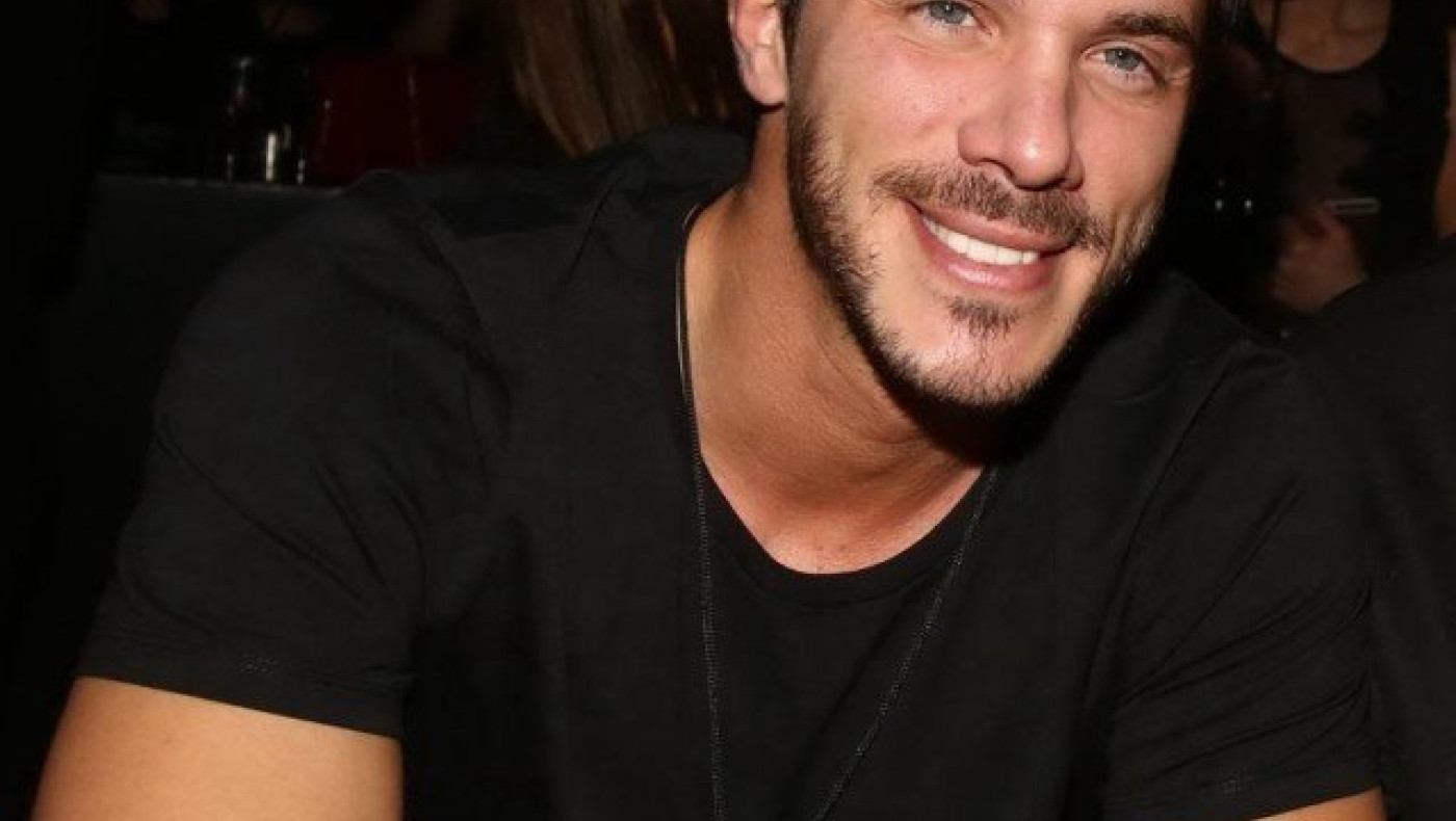 Aνεβαίνει στο θεατρικό σανίδι o Νίκος Οικονομόπουλος;