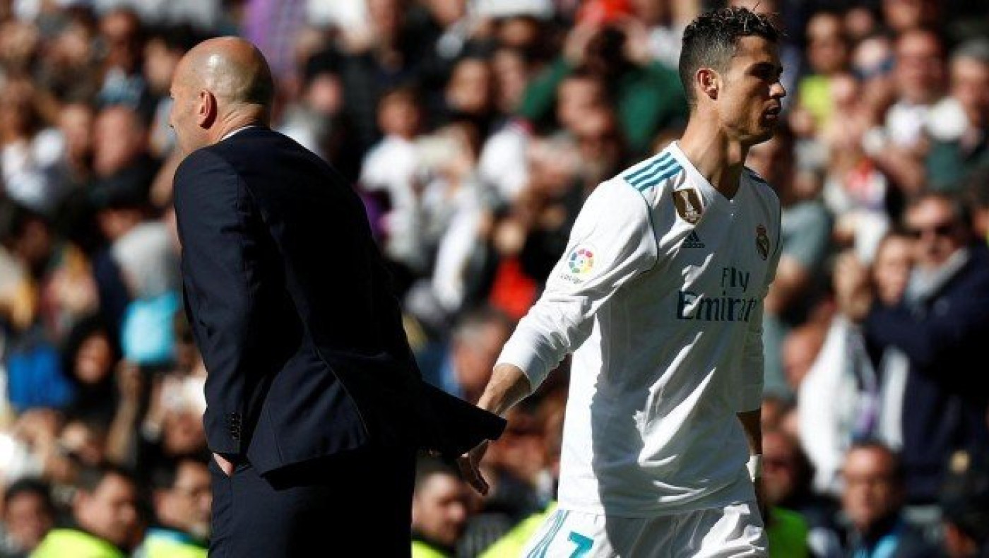 Ζιντάν: «Γι αυτό έβγαλα τον           Κριστιάνο Ρονάλντο»