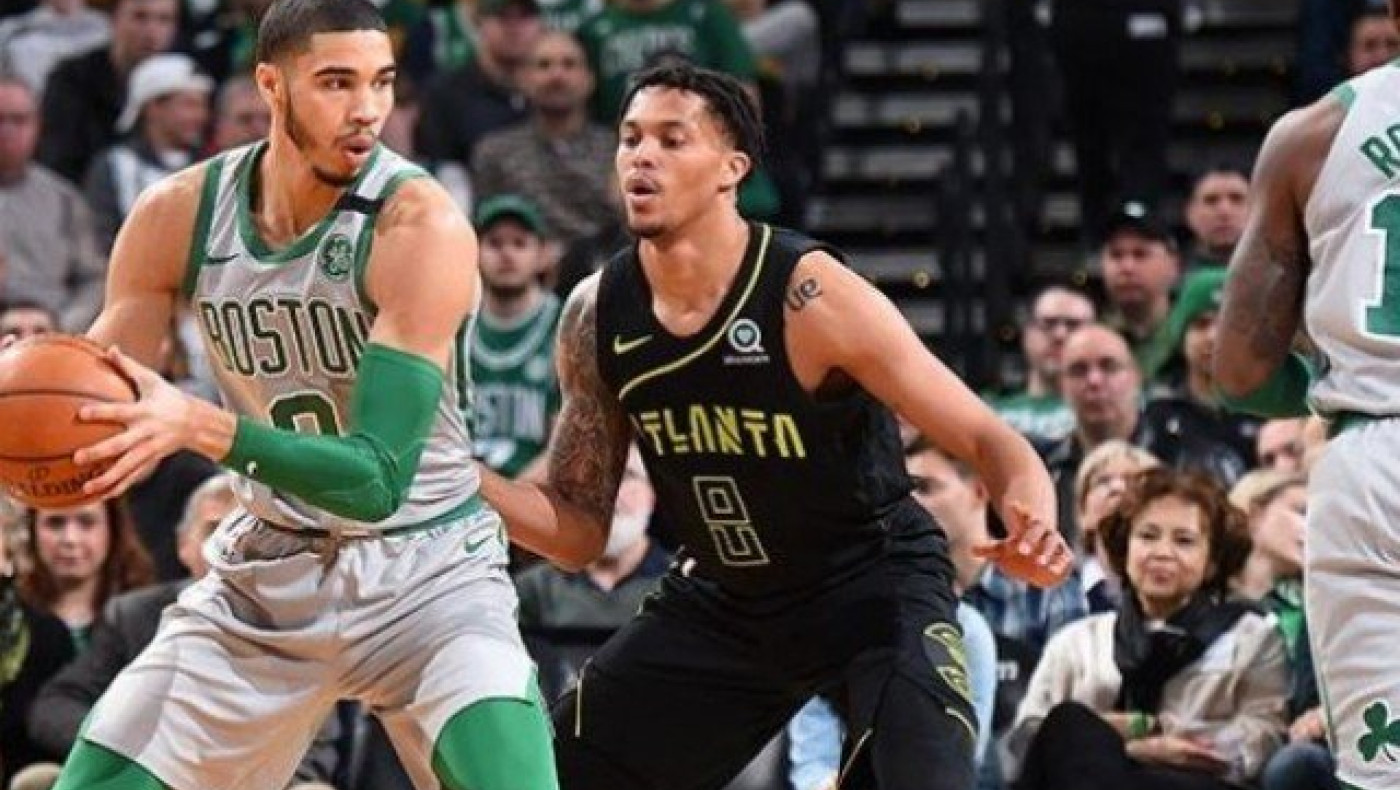 Ήττα σοκ για τους Σέλτικς στη Βοστώνη από τους Χοκς