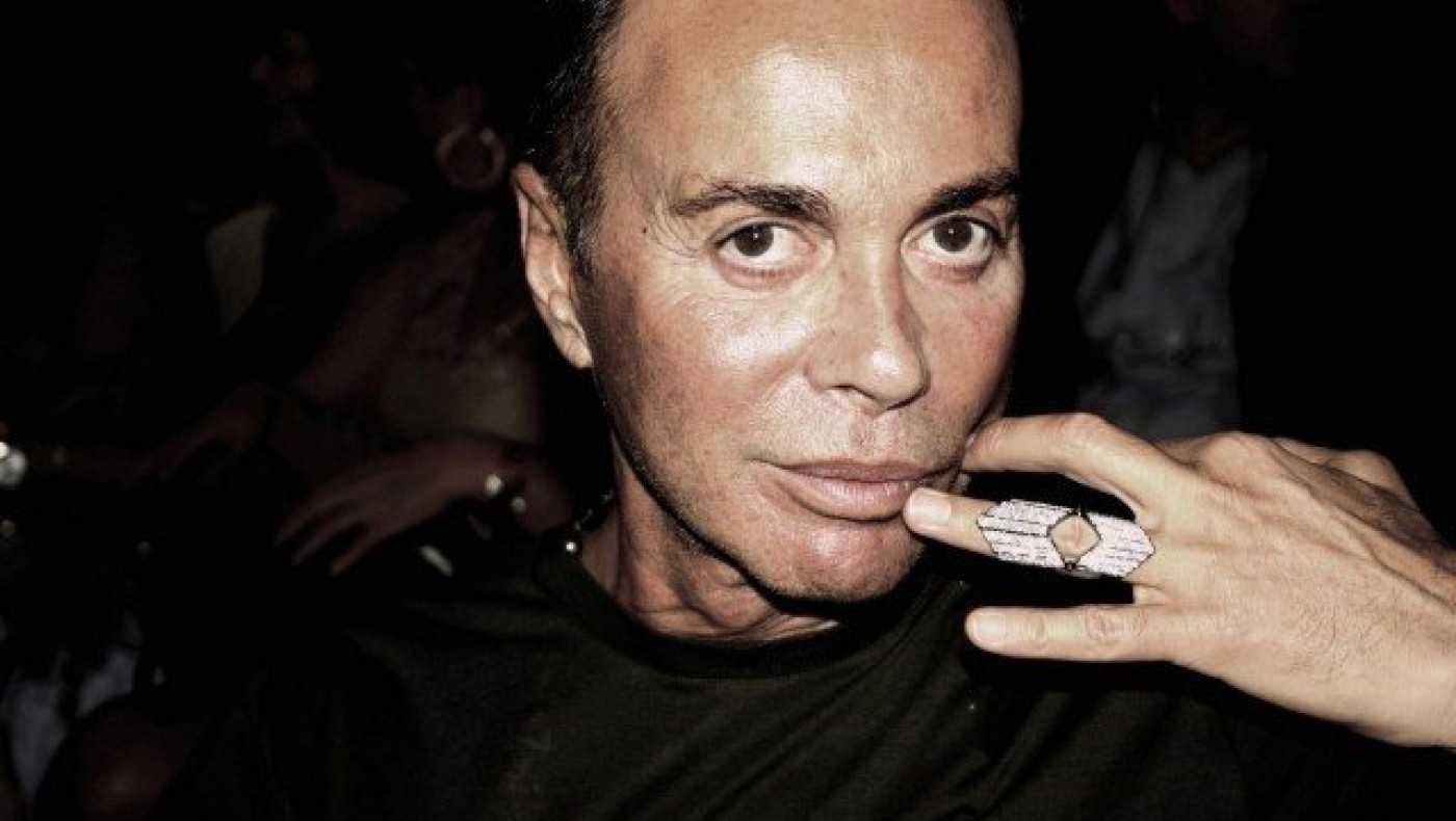 Πρεμιέρα στους e-πλειστηριασμούς με διαμέρισμα του Λάκη Γαβαλά