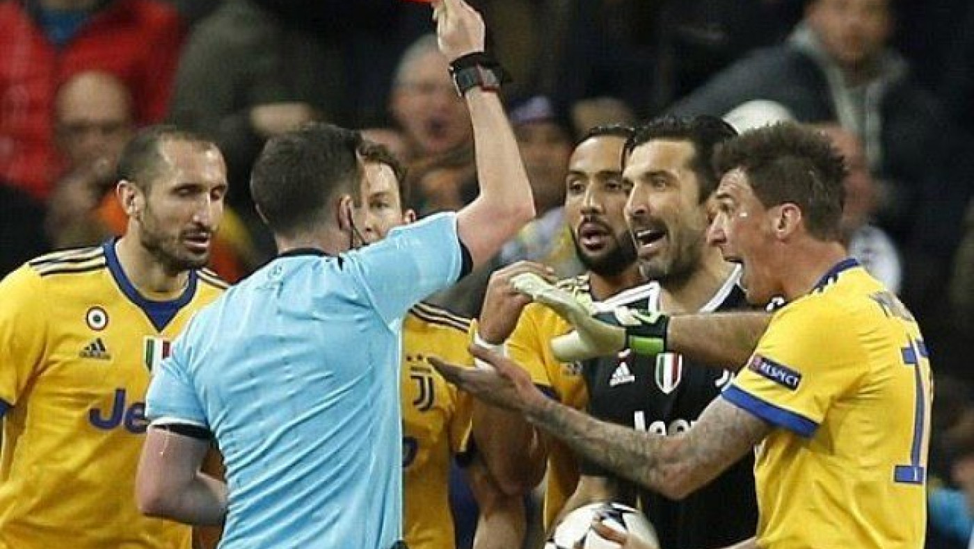 Με τραβηγμένο πέναλτι από τα... μαλλιά    γλύτωσε τον εφιάλτη η Ρεάλ