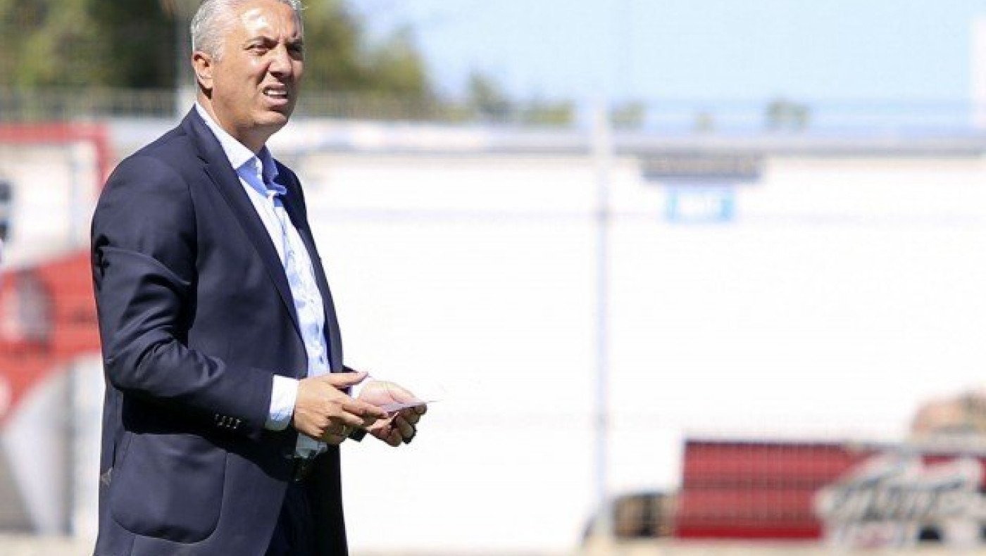 Ξέσπασμα Κωστένογλου για τη γκάφα στο     Βικελίδης!