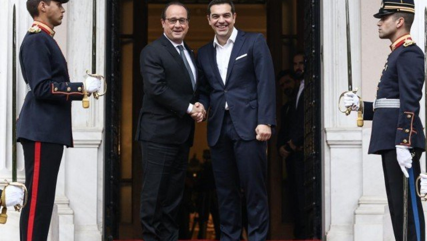 Το νέο βιβλίο του Ολάντ και οι «καυτές» αποκαλύψεις για τον Τσίπρα