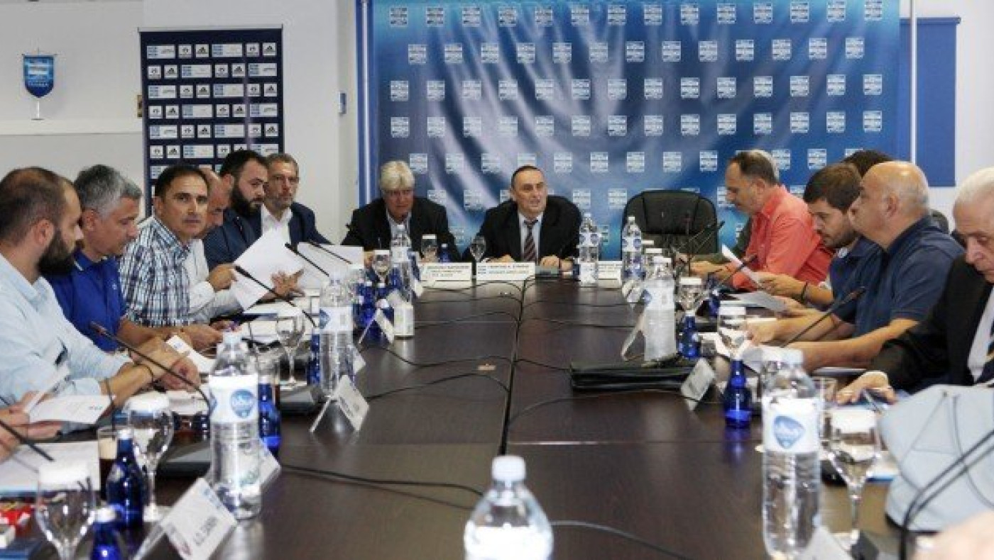 Κατάργηση της Superleague σκέφτονται FIFA και   UEFA