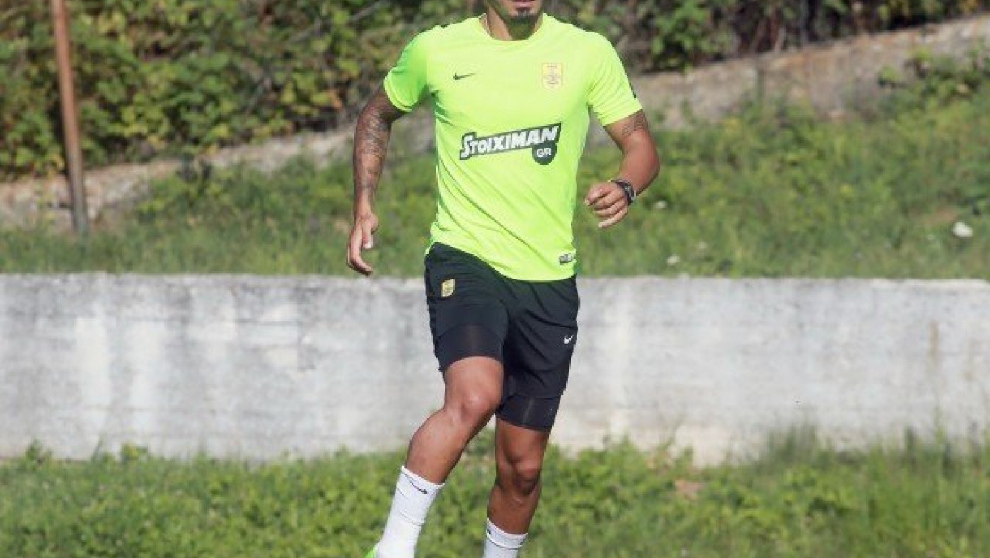 Επέστρεψε ο Σόουζα,               ατομικό ο Παυλίδης