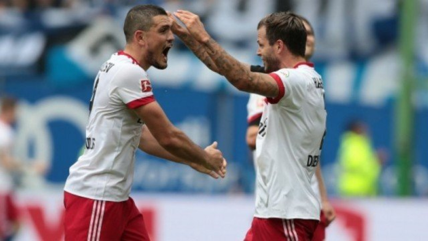 Ή ταν ή επι τας                                        για το Αμβούργο