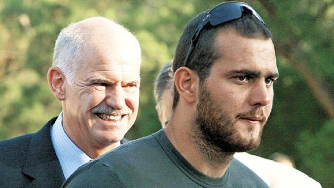 Ο γιος του ΓΑΠ διδάσκει μελισσοβελονισμό και διοργανώνει κρουαζιέρες