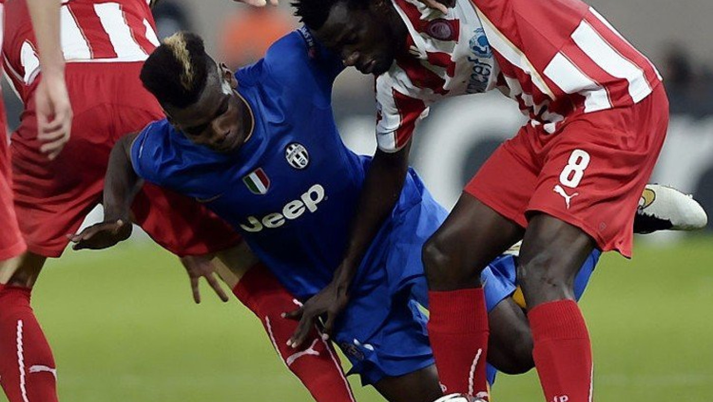 Δεν ήταν κόκκινη η κάρτα,  ερυθρόλευκη ήταν…