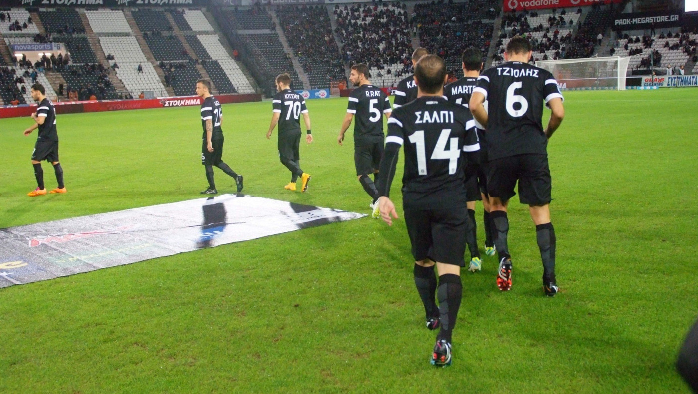 Το αληθινό πρόσωπο του ΠΑΟΚ, το πετροβόλημα και οι μεταγραφές