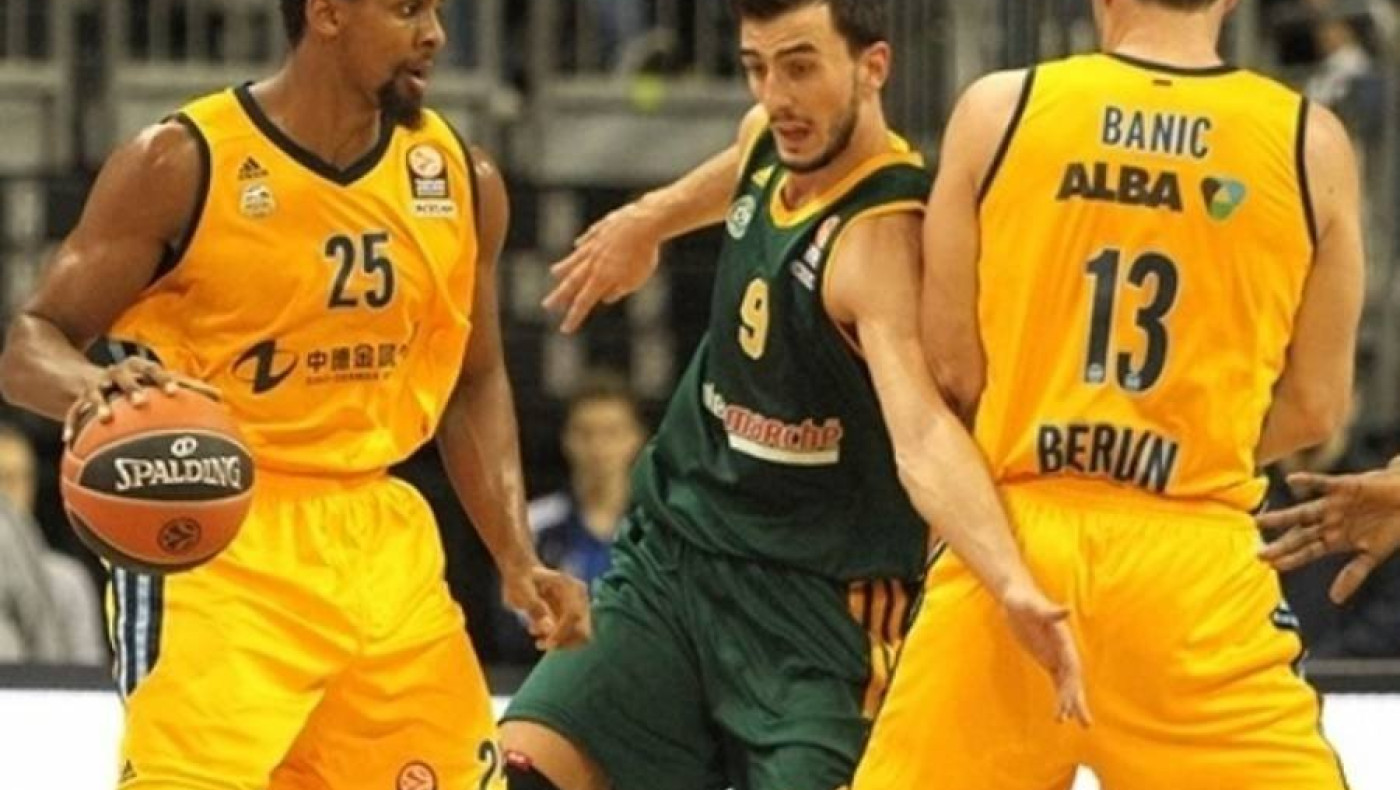 Η Άλμπα το αφεντικό!