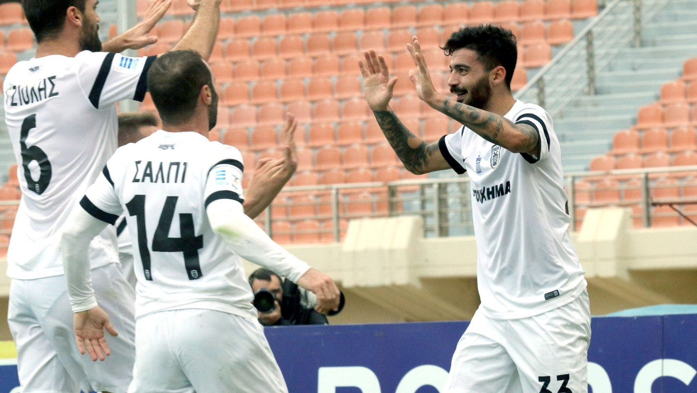 Ο ΠΑΟΚ «τίναξε στον αέρα» το πραξικόπημα της «χούντας»