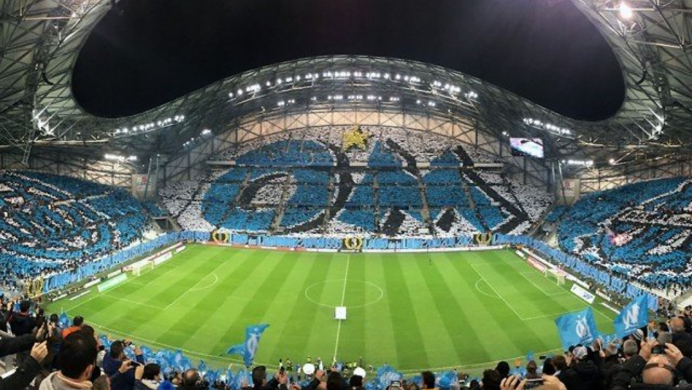 Πανίσχυρη                            στο «Βελοντρόμ»