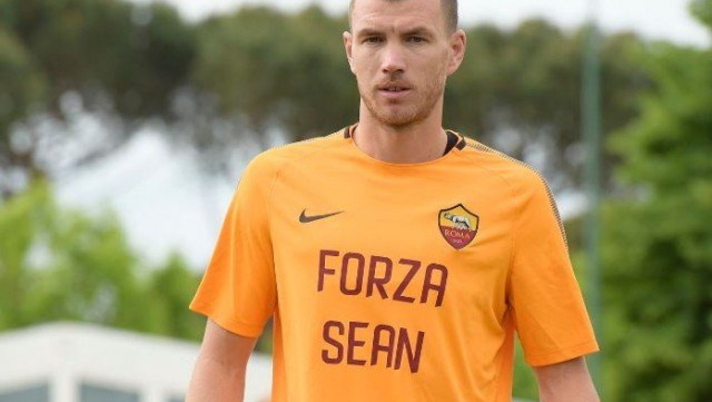 Οι παίκτες της Ρόμα δεν ξεχνούν τον τραυματία φίλο της Λίβερπουλ