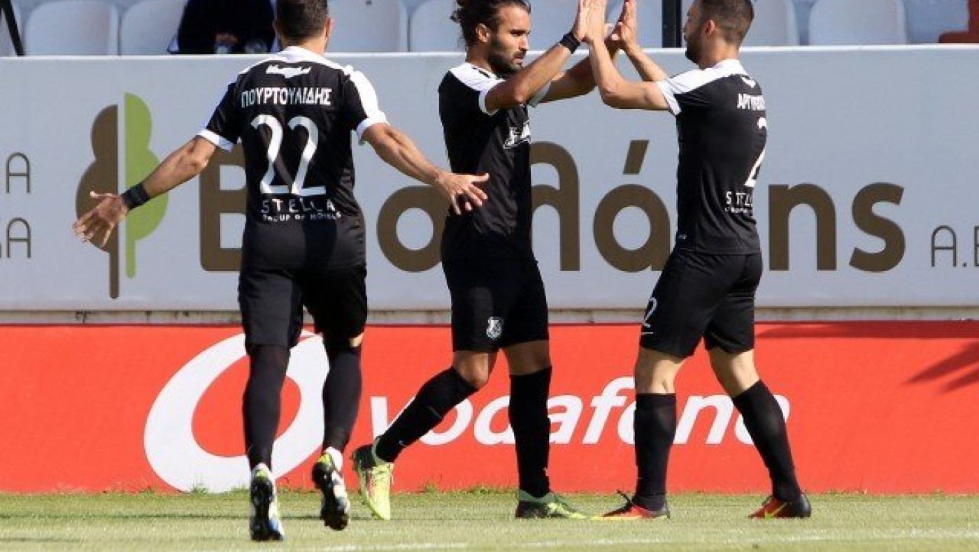 Χωρίς έλεος ταπείνωσε τον Παναιγιάλειο και επέστρεψε στην κορυφή ο ΟΦΗ