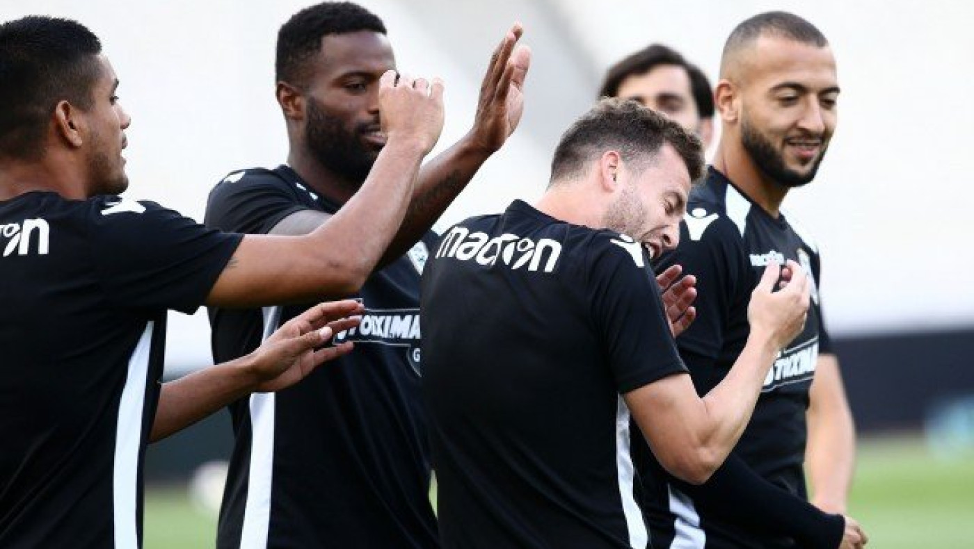 Το ψυχρό    κλίμα, οι... φάπες και    οι     σκάουτς