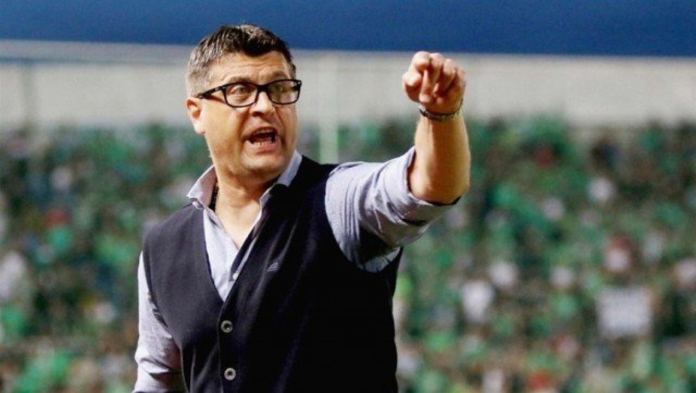 Πρώην προπονητής ομάδας της Σούπερ Λιγκ ετοιμάζεται για Βουλγαρία