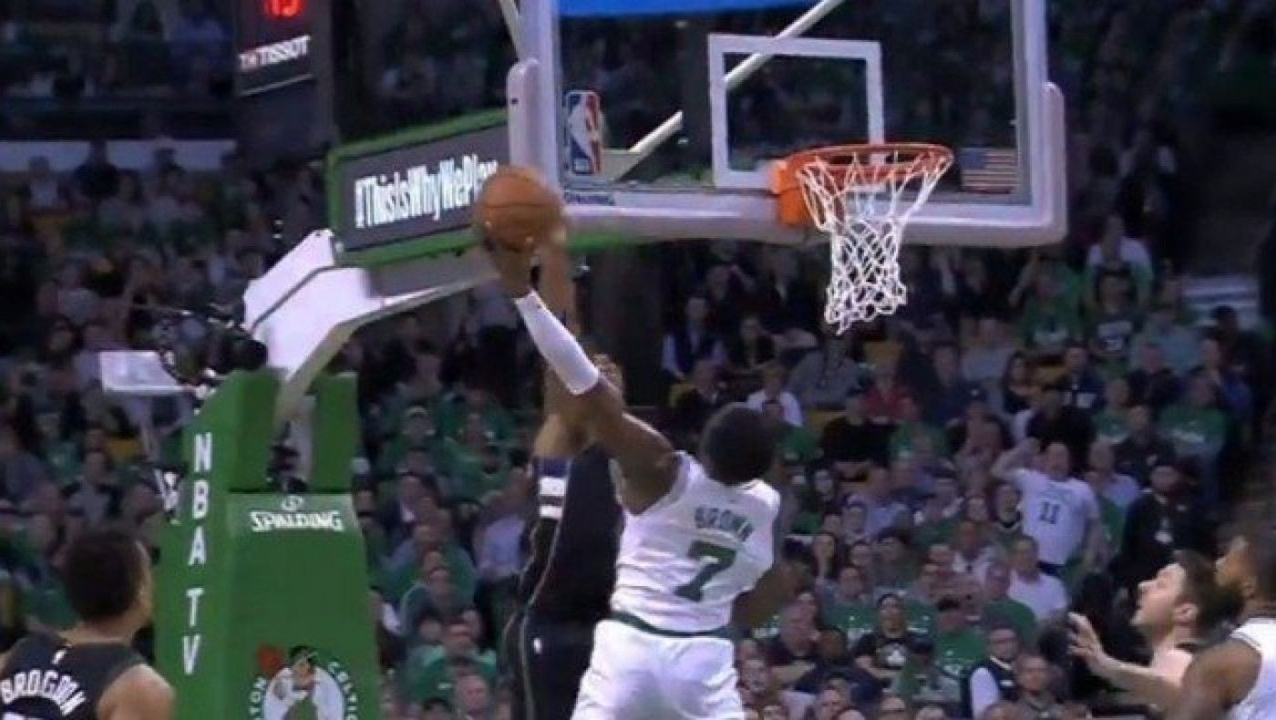 Top-10: Στην κορυφή ο Εμπίντ, μέσα και ο Αντετοκούνμπο (vid)