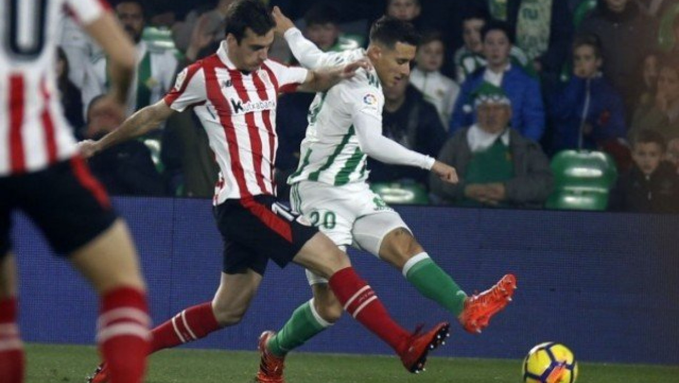 Εκεί, εκεί στη                                              Β’ Εθνική!