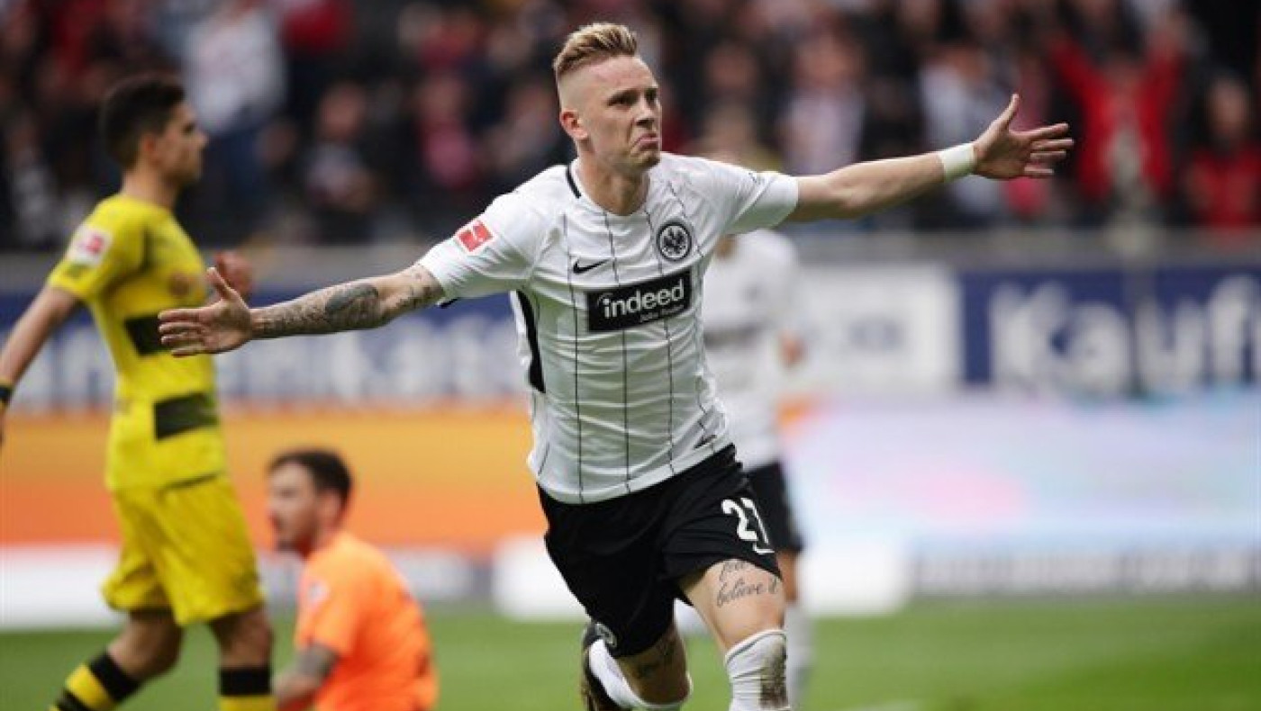 Ανακοίνωσε τον                      Βολφ η Μπορούσια Ντόρτμουντ