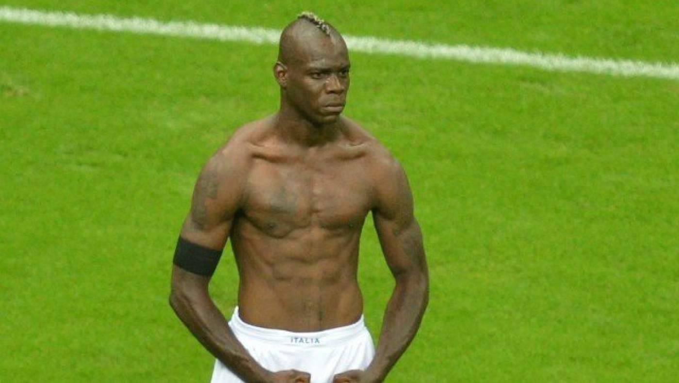 Η ατάκα του Μπαλοτέλι στον Πογκμπά που θα σε «ξαπλώσει» στα γέλια(pic)