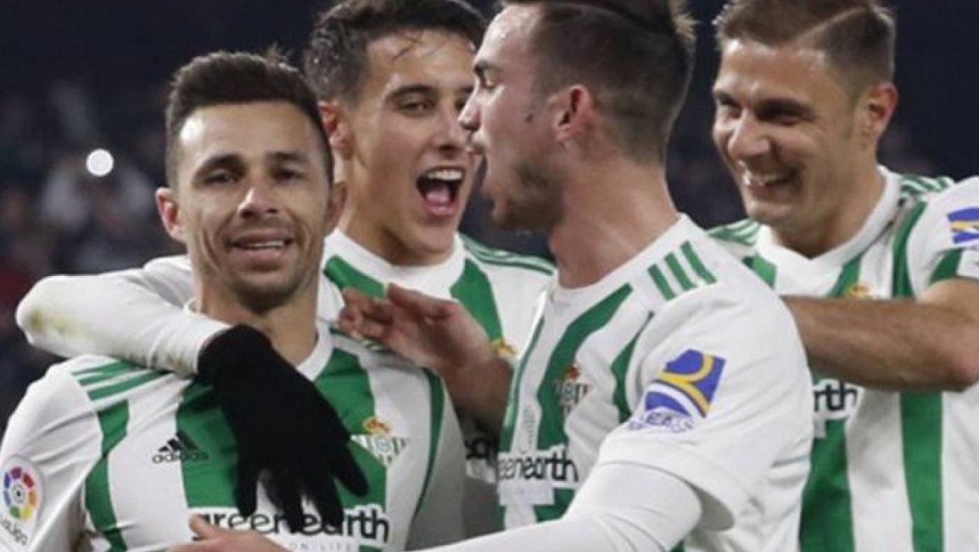 Θα τον αφήσει                      να το εκτελέσει