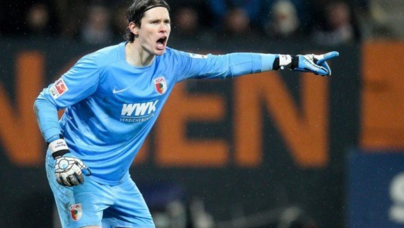 Πήρε τερματοφύλακα η                      Μπορούσια