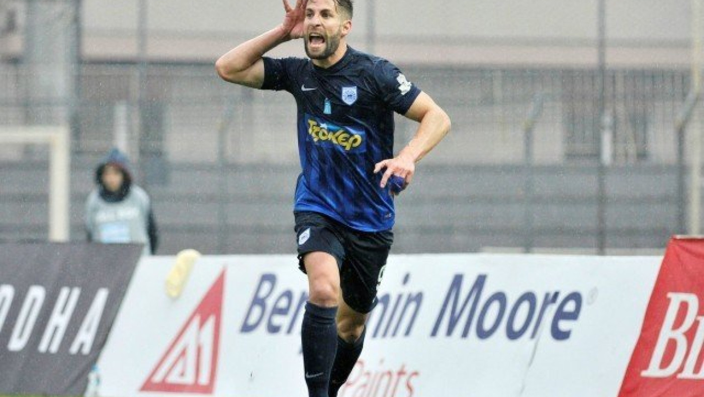 Παραμένει          ο Κόντε     στο         προσκήνιο