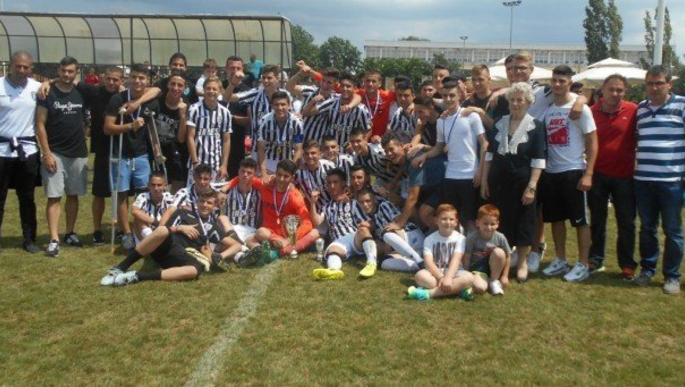 Πρωτιές για ΠΑΟΚ                       και Ολυμπιακό