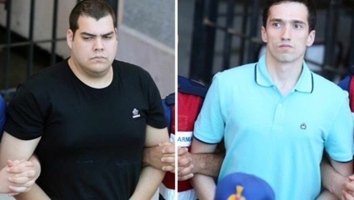 H μεταγωγή των Ελλήνων στρατιωτικών στο δικαστήριο (ΦΩΤΟ + ΒΙΝΤΕΟ)