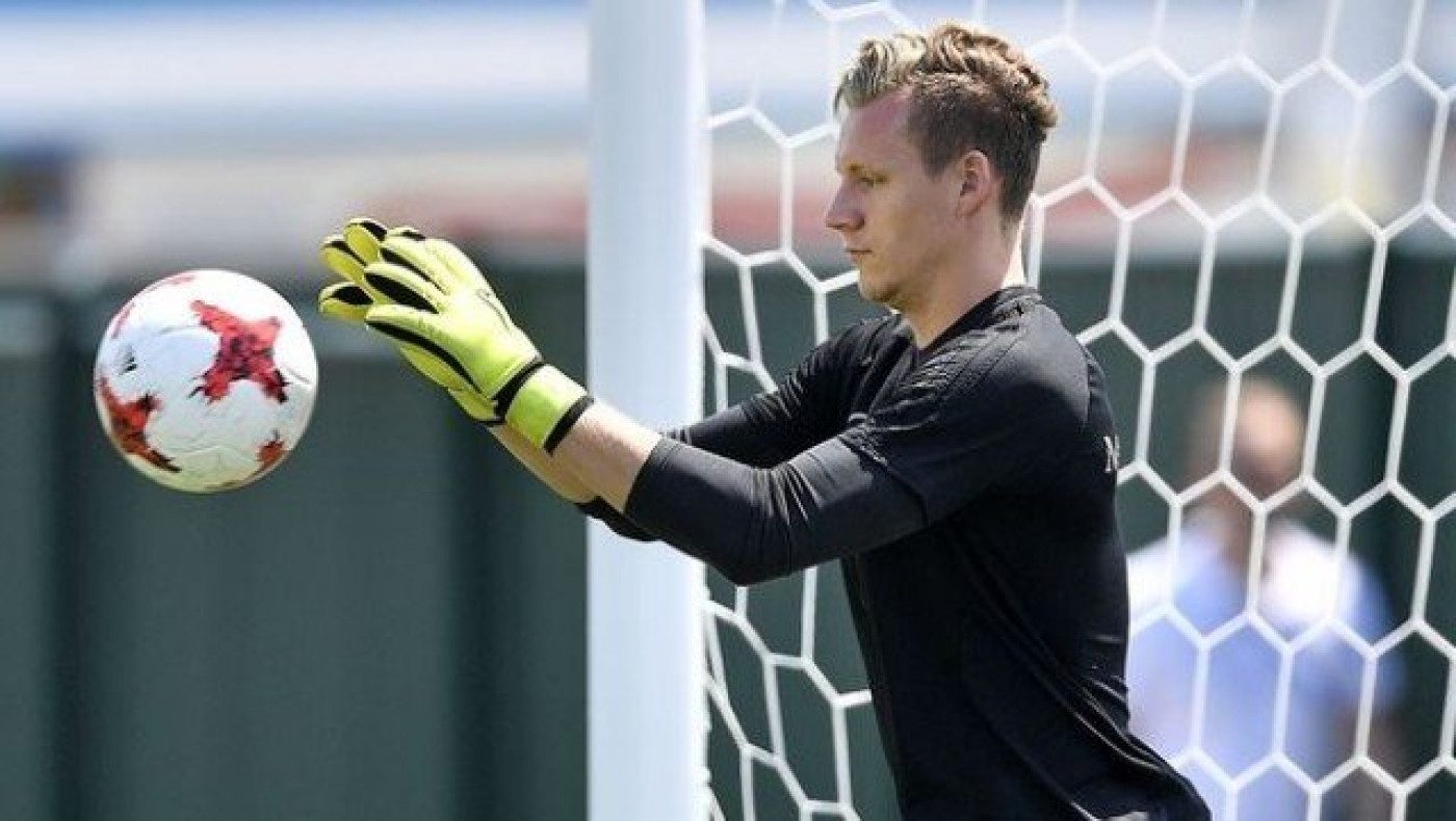 Και επίσημα               στην Αρσεναλ ο Λένο! (Pic)