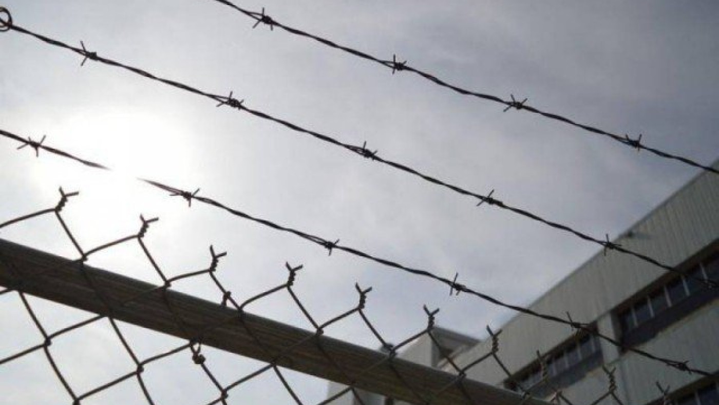 Σύλληψη υπαλλήλου για εισαγωγή ναρκωτικών στις φυλακές Θεσσαλονίκης