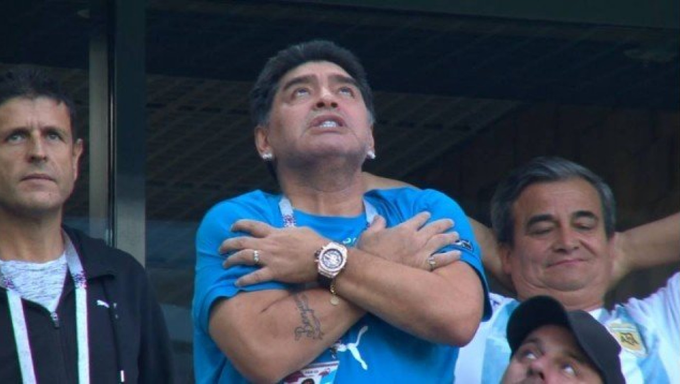 «Χάζεψε» με το γκολ του Μέσι κόντρα στη Νιγηρία ο Μαραντόνα! (ΒΙΝΤΕΟ)