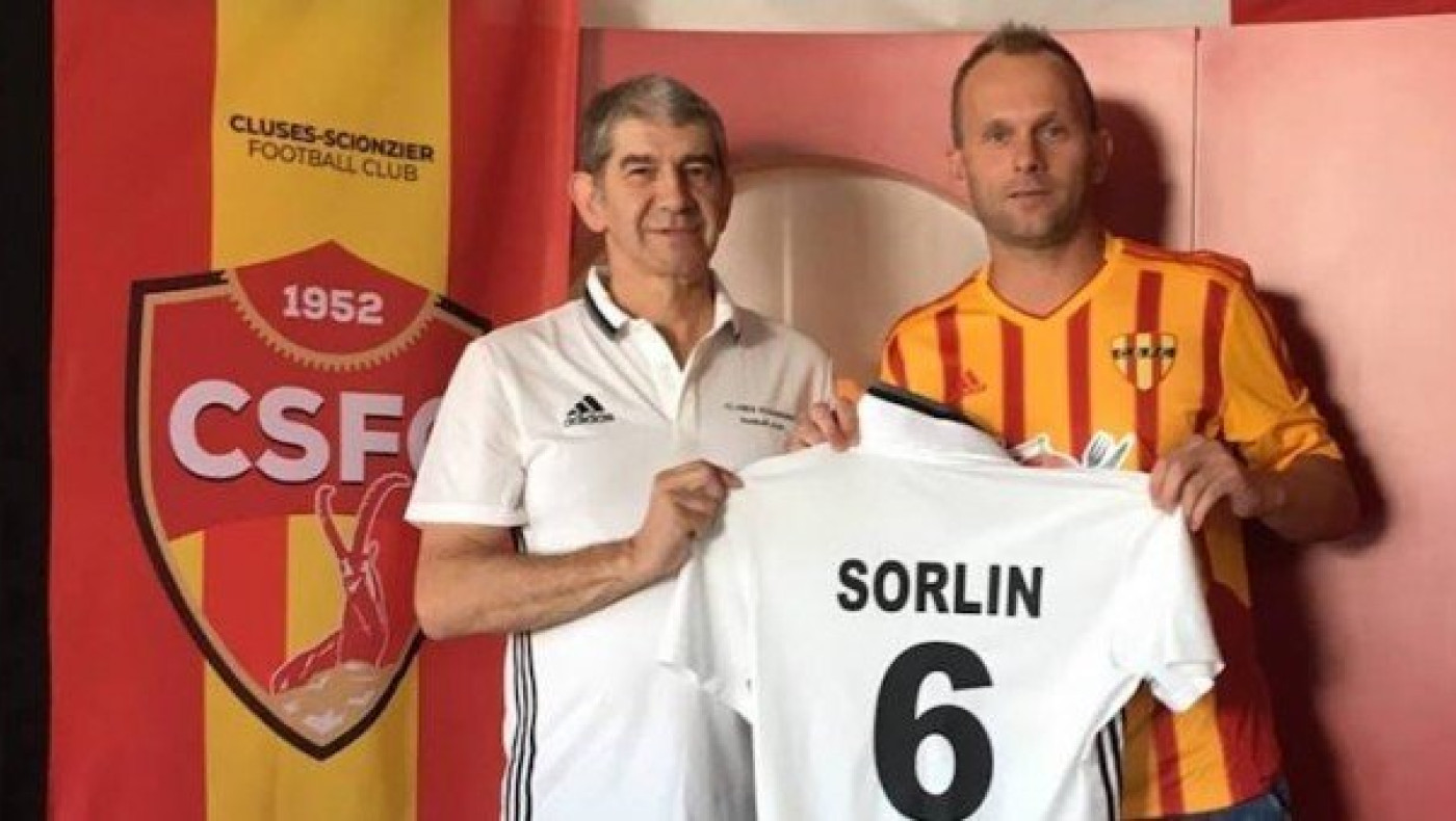 Συνεχίζει να παίζει    ποδόσφαιρο ο Ολιβιέ Σορλέν!