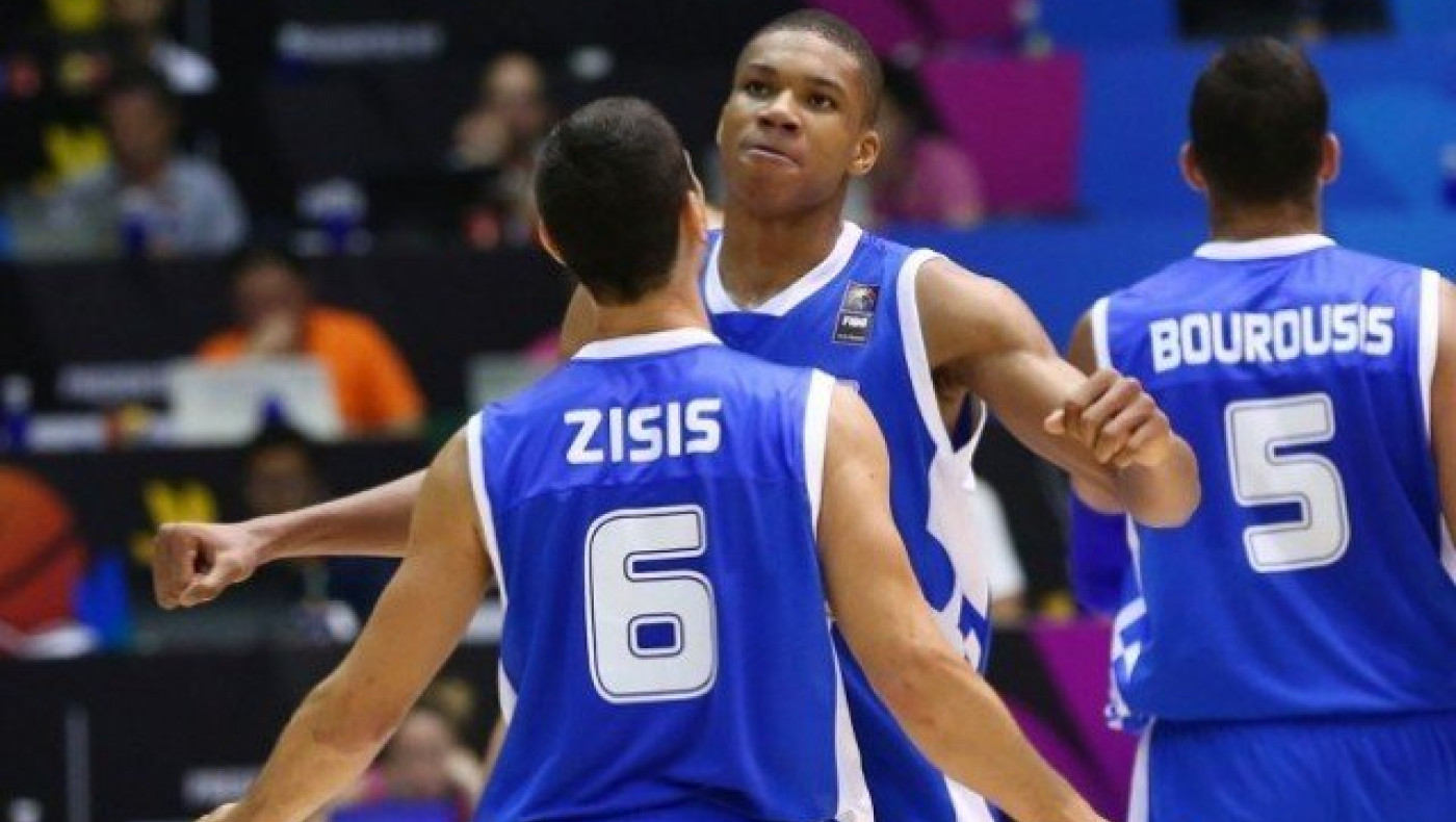 Μαζί Ζήσης και            Γιάννης Αντετοκούνμπο! (ΦΩΤΟ)