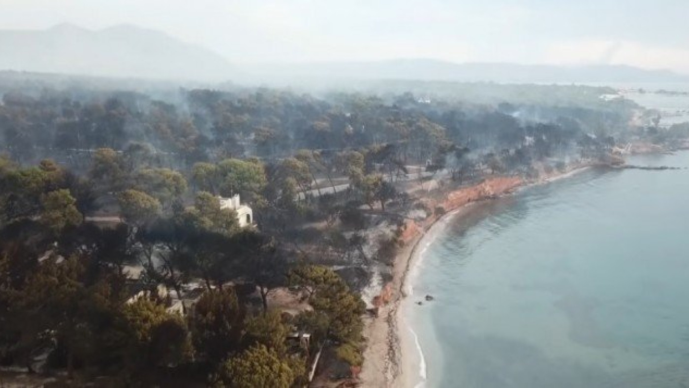 Πυρκαγιά Αττικής: Εικόνες βιβλικής καταστροφής από ψηλά (ΒΙΝΤΕΟ)
