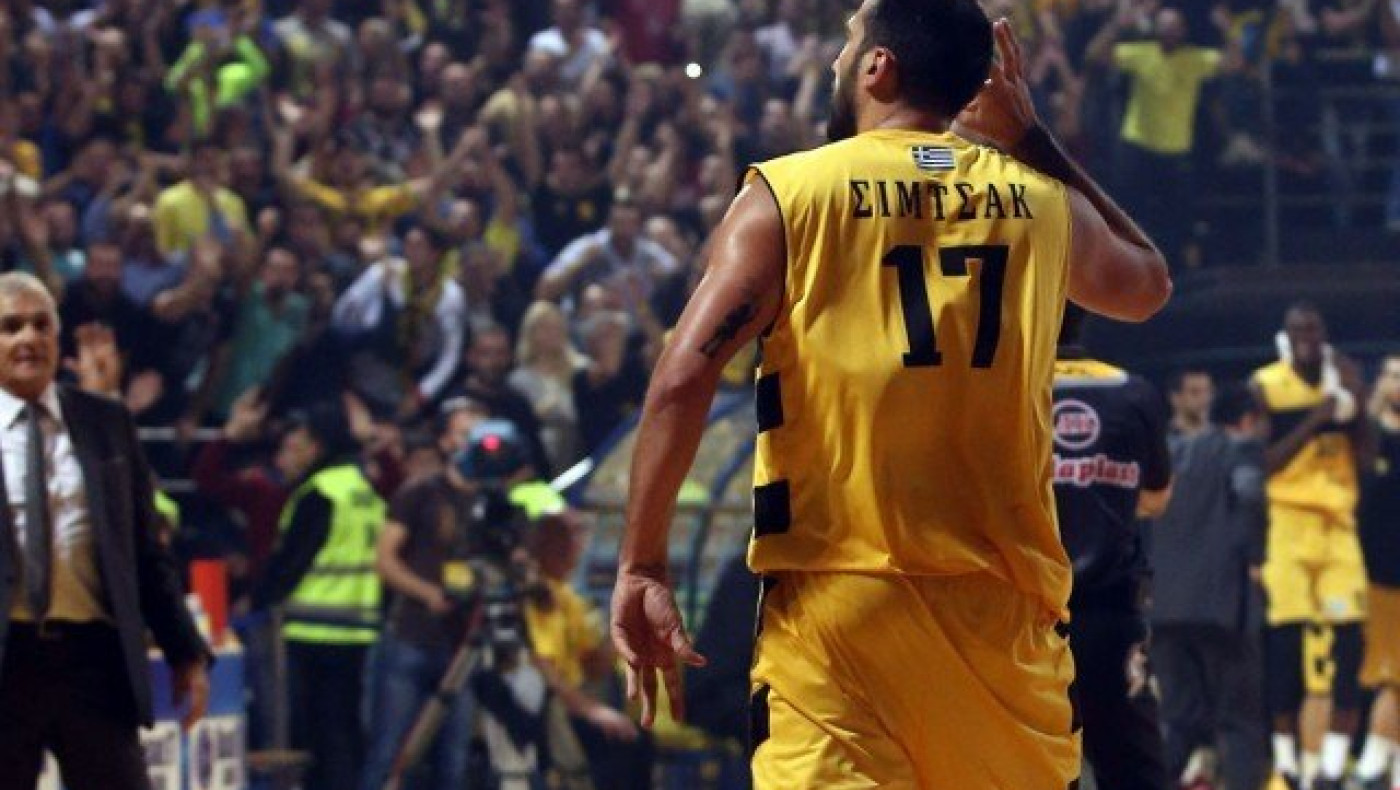 Ο πάγκος της                                  Ούνικς Καζάν θυμίζει Άρη