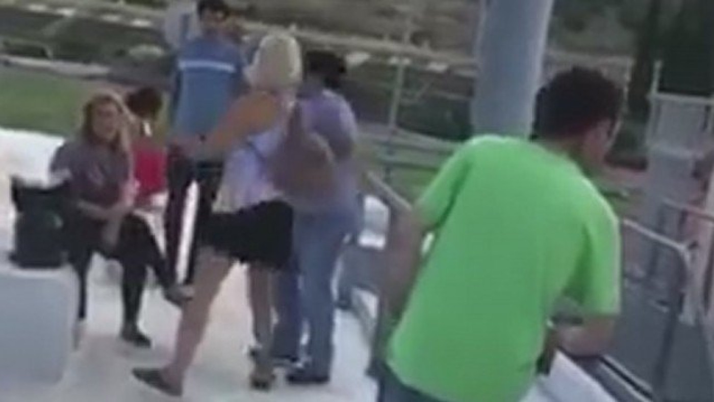 Γυναίκα από το Μάτι χτύπησε τον αντιδήμαρχο Μαραθώνα (ΒΙΝΤΕΟ)