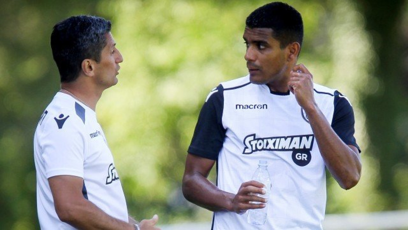 Συστάσεις του Λουτσέσκου        στον Μάτος για τα νεύρα