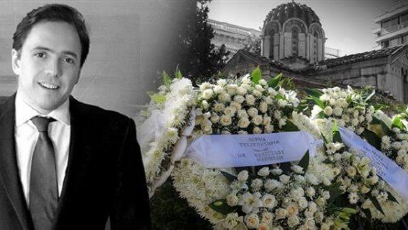 Ανείπωτη συγκίνηση στην κηδεία του Σωκράτη Κόκκαλη Jr (ΦΩΤΟΡΕΠΟΡΤΑΖ)