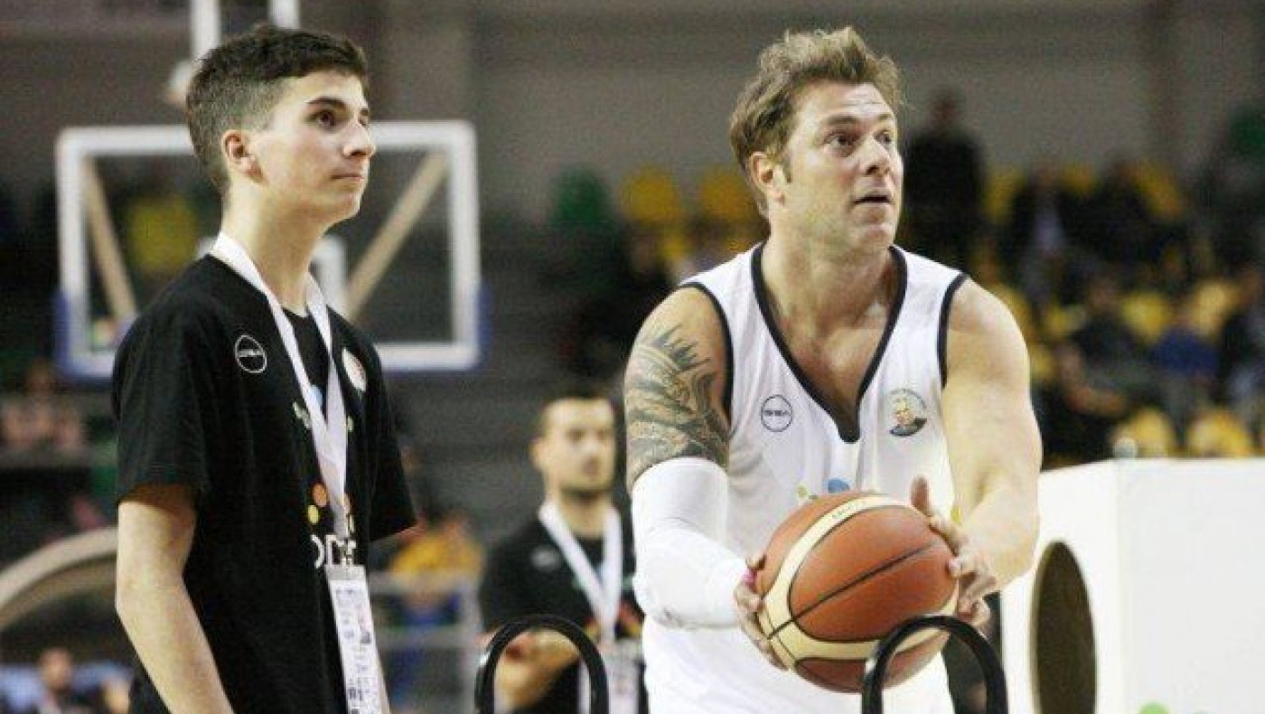 Επιστρέφει στο μπάσκετ ο Χρήστος Χολίδης             (pic)