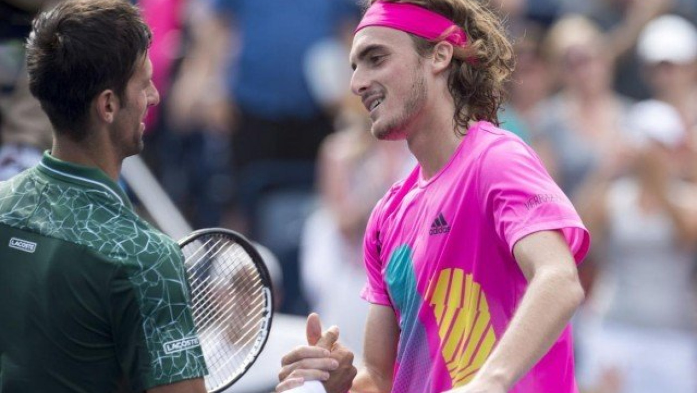 Αποθέωση Τζόκοβιτς                        σε Τσιτσιπά